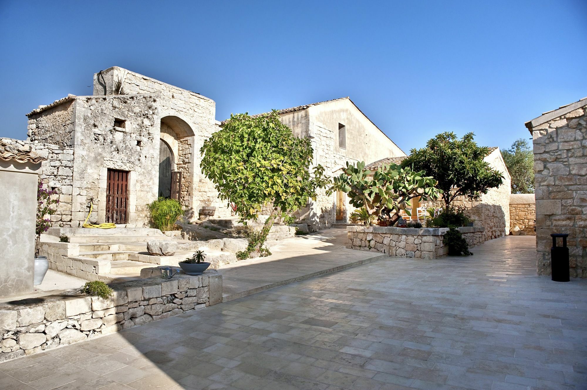 Borgo Alveria Villa Vela Екстериор снимка